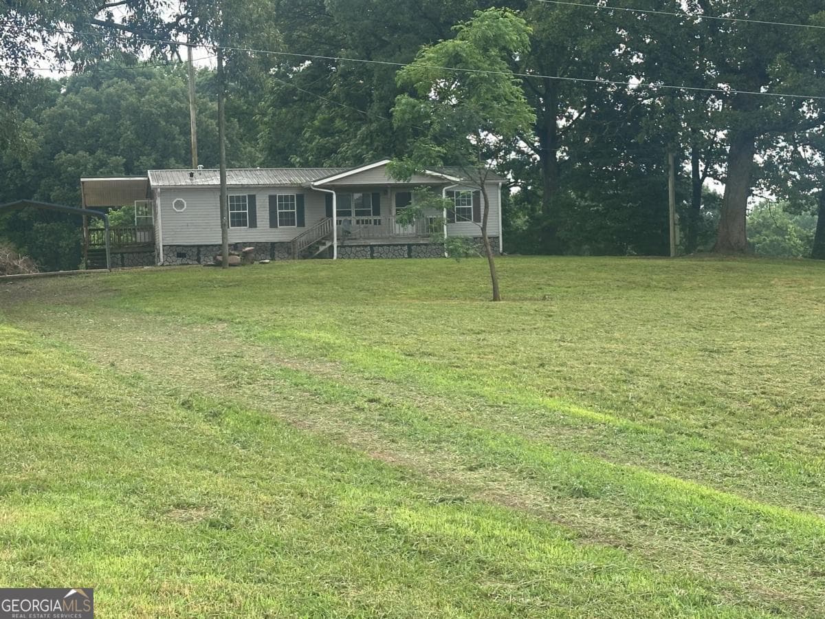 3 bedroom, 2 bathroom manufactured home,single family residence sold at 749 Chambers Road, Commerce, GA 30530