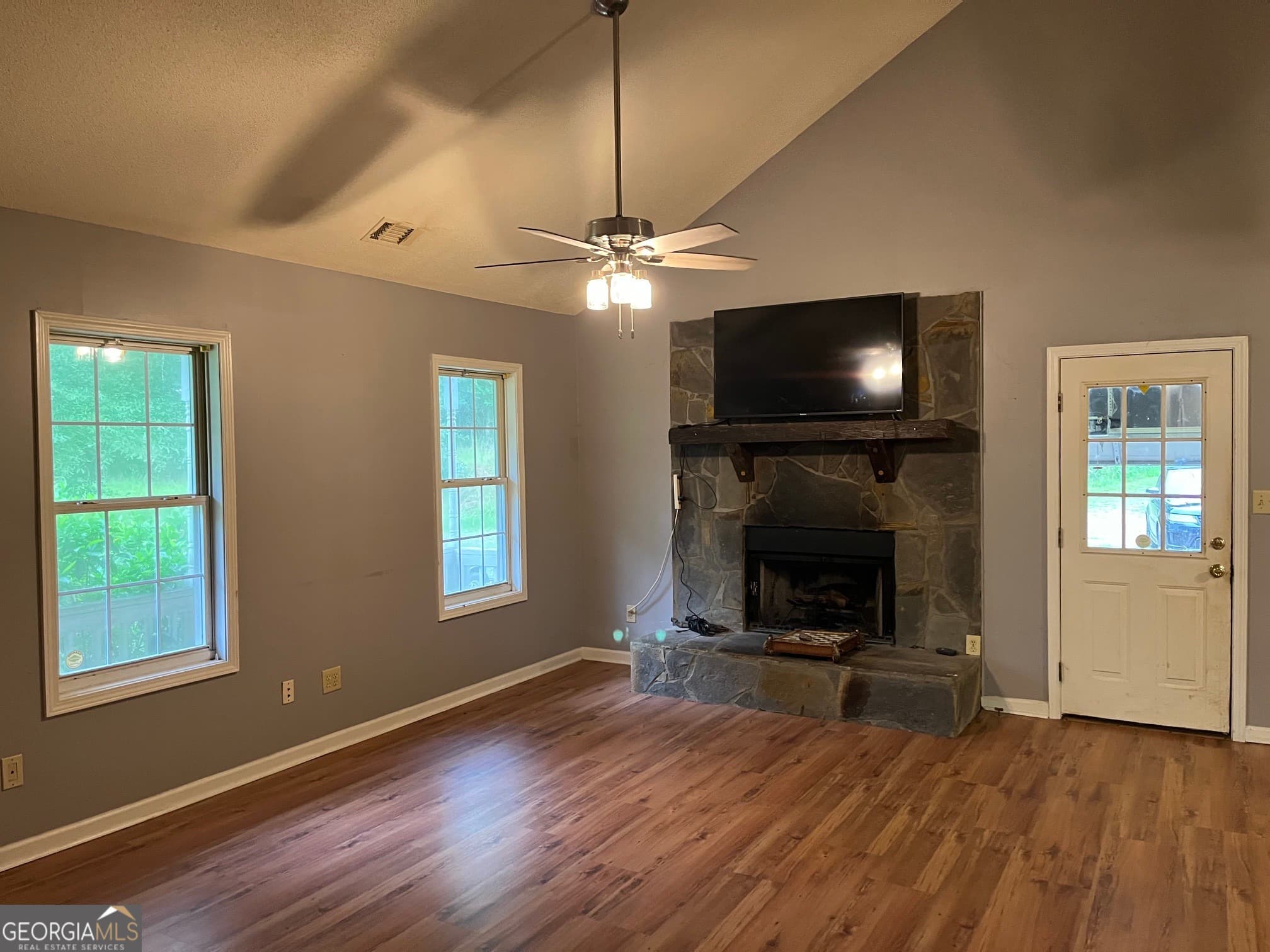 3 bedroom, 2 bathroom, 2,512 sq ft single family residence for sale at 628 Ellis Church Road, Haddock, GA 31033 — photo 8