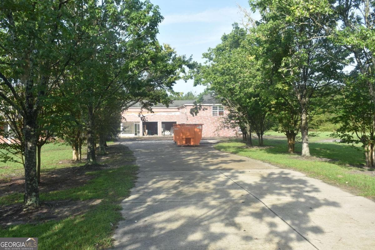 5 bedroom, 3.5 bathroom, 3,187 sq ft single family residence for sale at 255 Archer Road, Ludowici, GA 31316 — photo 3