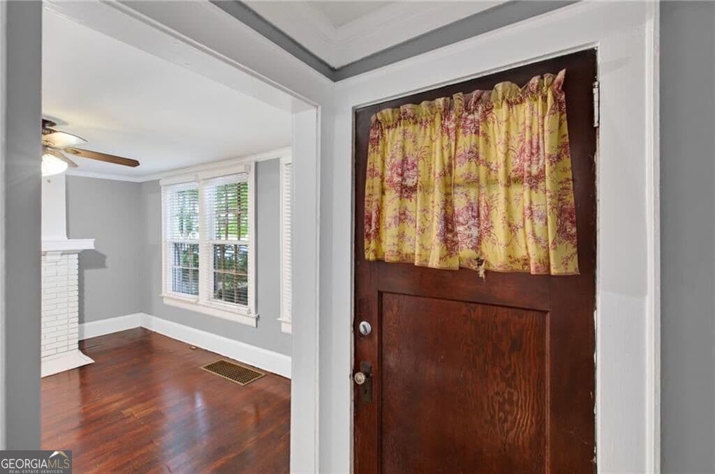 2 bedroom, 1 bathroom, 1,164 sq ft single family residence for rent at 940 Burns Drive, Atlanta, GA 30310 for $1,350 a month — photo 10