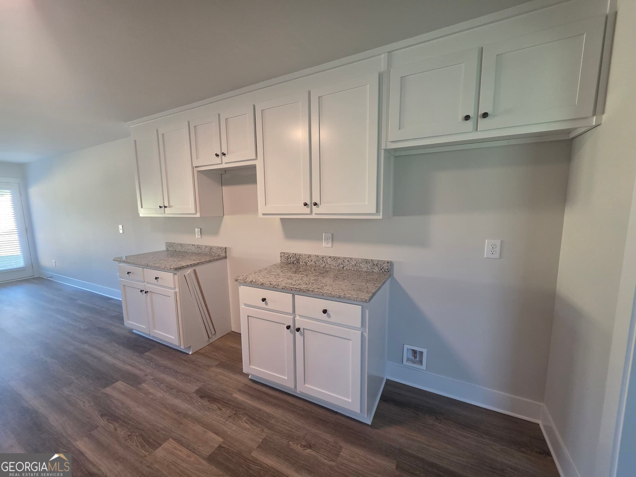 3 bedroom, 2 bathroom, 1,600 sq ft single family residence for sale at 195 Charlie Way 31, Winder, GA 30680 — photo 4