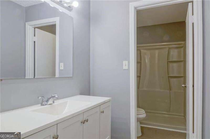 4 bedroom, 2 bathroom, 1,600 sq ft condominium for sale at 3575 Oakvale Road 305, Decatur, GA 30034 — photo 2