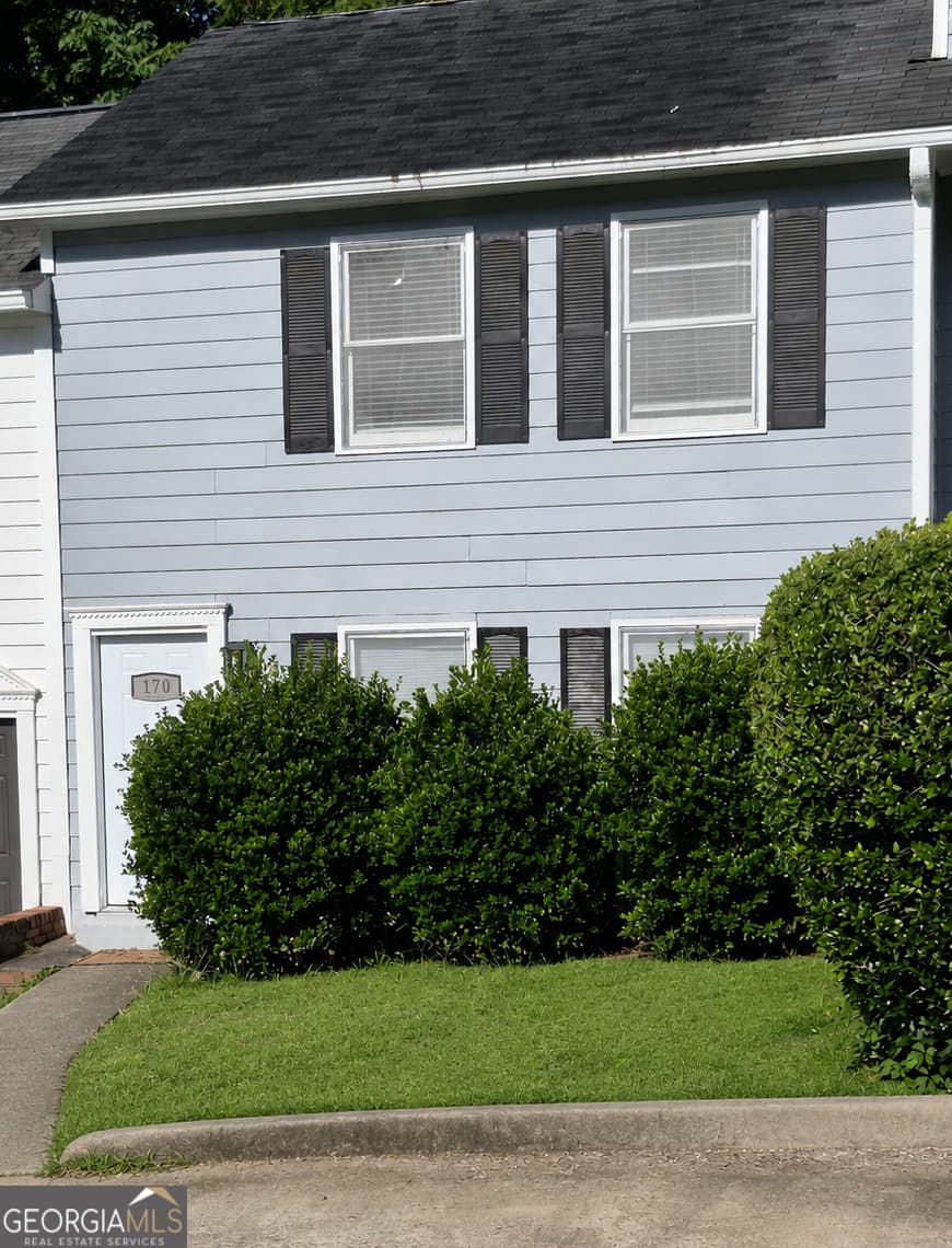 2 bedroom, 1.5 bathroom, 1,136 sq ft townhouse for rent at 170 Springdale Court, Macon, GA 31210 for $1,380 a month — photo 1 of 1