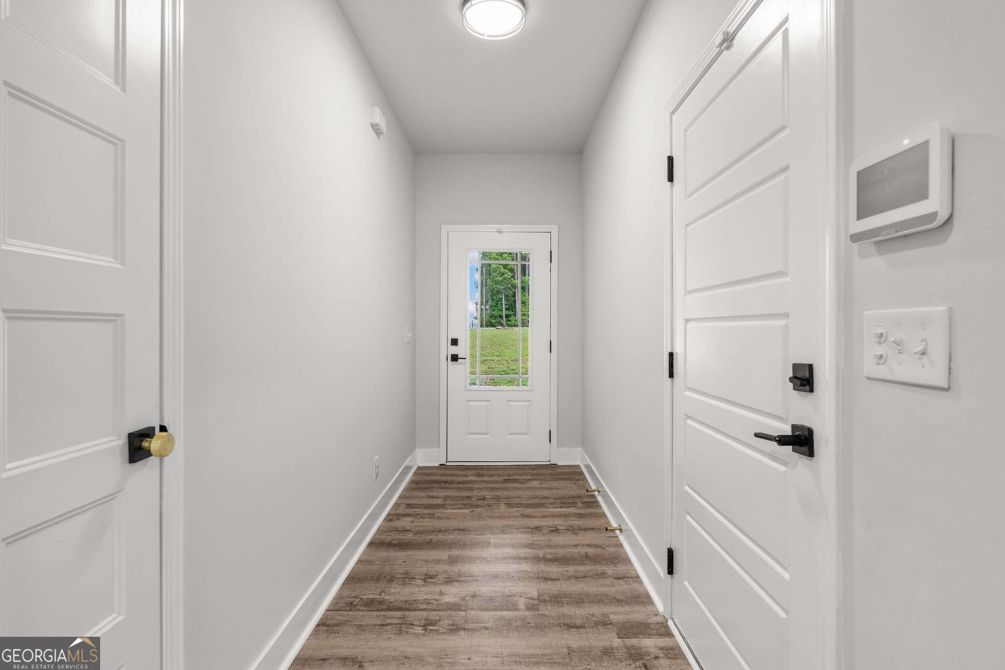 3 bedroom, 2 bathroom, 1,813 sq ft single family residence for sale at 479 Lee Road 315, Smith Station, AL 36877 — photo 3