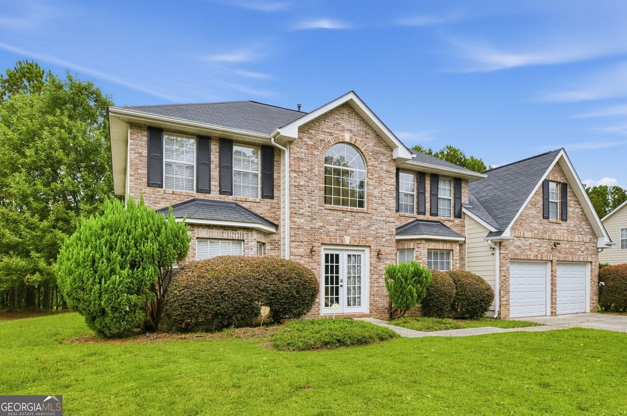 5 bedroom, 3 bathroom, 2,592 sq ft single family residence for rent at 1560 Rogers Crossing Drive, Lithonia, GA 30058 for $2,850 a month — photo 3