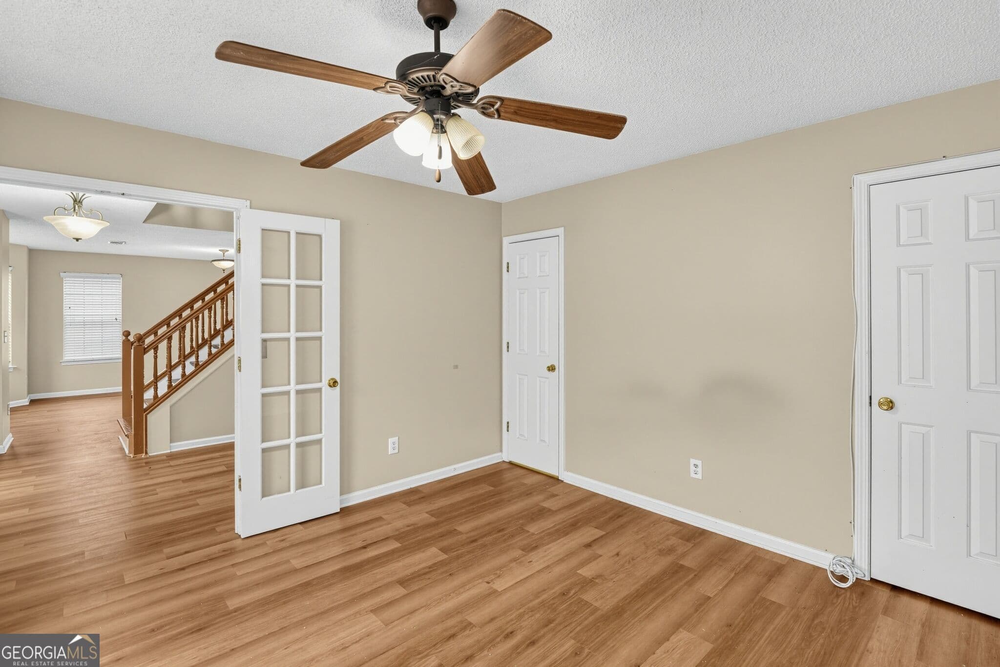 5 bedroom, 3 bathroom, 2,592 sq ft single family residence for rent at 1560 Rogers Crossing Drive, Lithonia, GA 30058 for $2,850 a month — photo 5