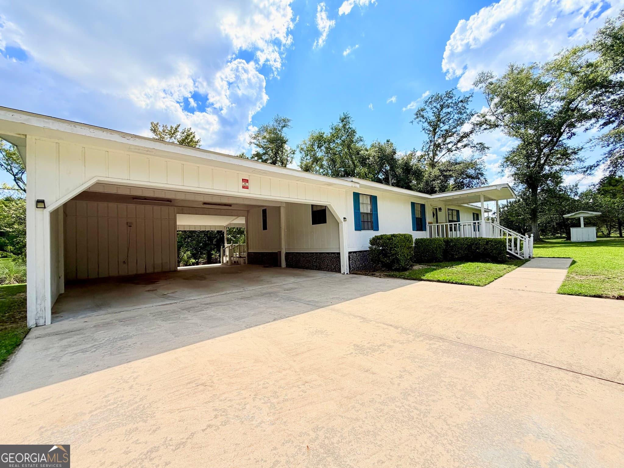 3 bedroom, 2 bathroom, 1,344 sq ft manufactured home,single family residence for sale at 86 Shadydale Road, Lumber City, GA 31549 — photo 6