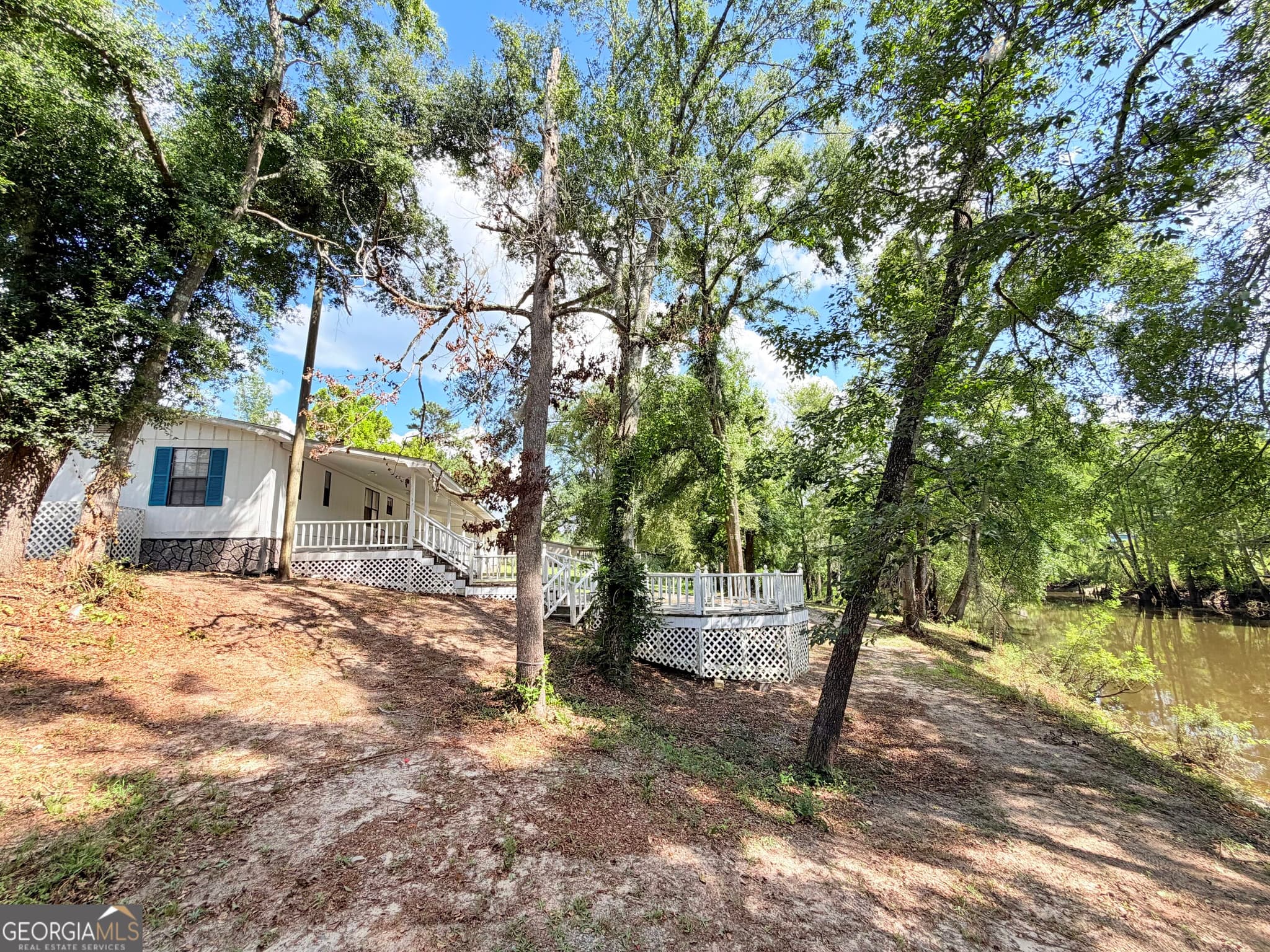 3 bedroom, 2 bathroom, 1,344 sq ft manufactured home,single family residence for sale at 86 Shadydale Road, Lumber City, GA 31549 — photo 5