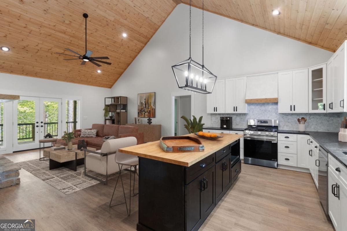 3 bedroom, 2 bathroom, 1,440 sq ft single family residence for sale at 52 Otto Court, Ellijay, GA 30540 — photo 10