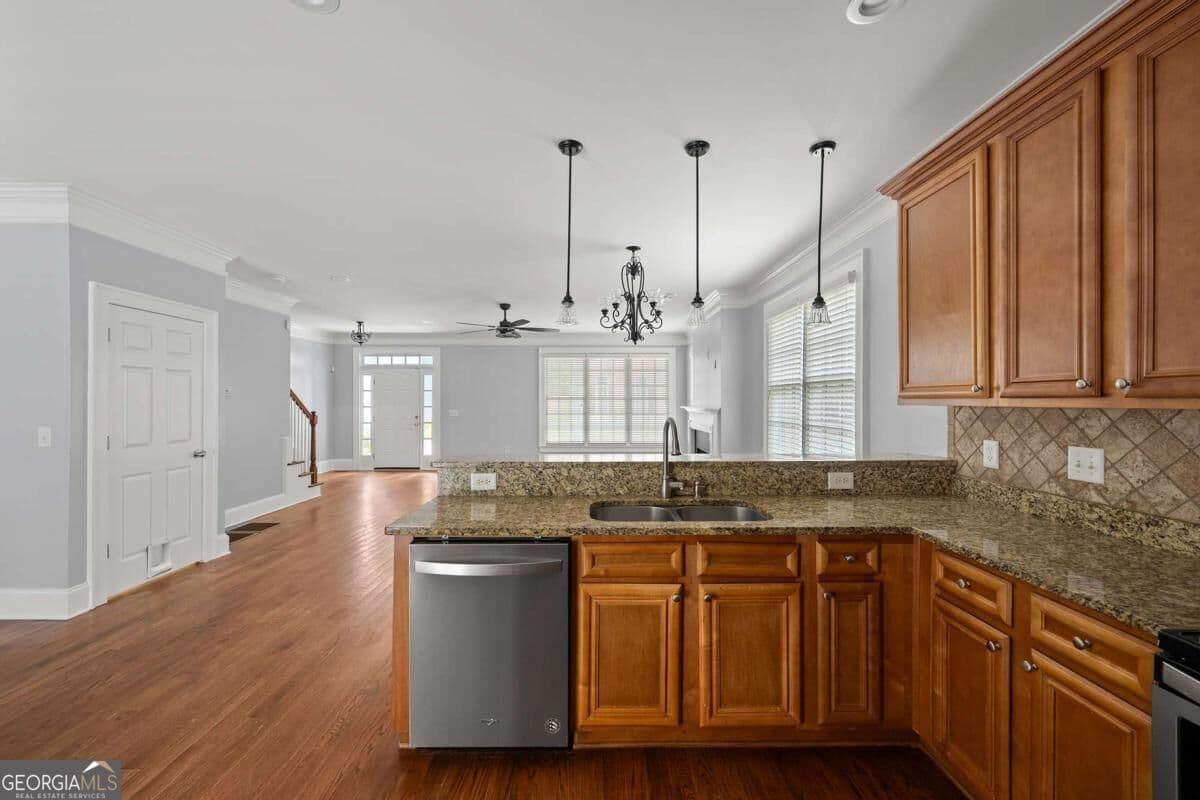 3 bedroom, 2.5 bathroom, 2,451 sq ft single family residence for sale at 229 Magnolia Blossom Way, Athens, GA 30606 — photo 9