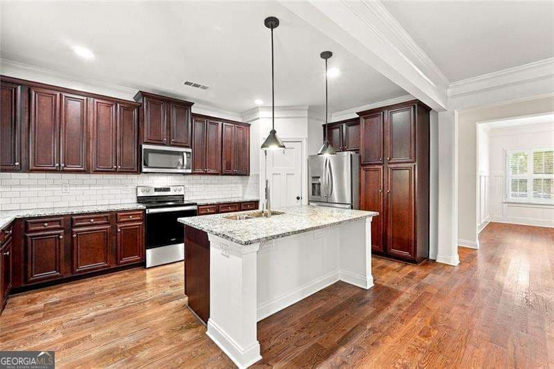 3 bedroom, 3 bathroom, 3,220 sq ft single family residence for sale at 423 Spring Lake Hills, White, GA 30184 — photo 10