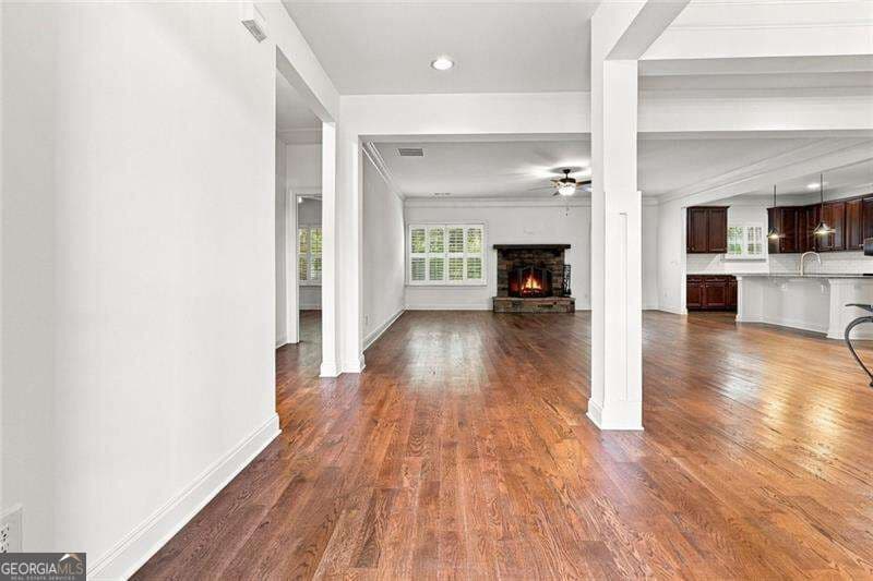 3 bedroom, 3 bathroom, 3,220 sq ft single family residence for sale at 423 Spring Lake Hills, White, GA 30184 — photo 4