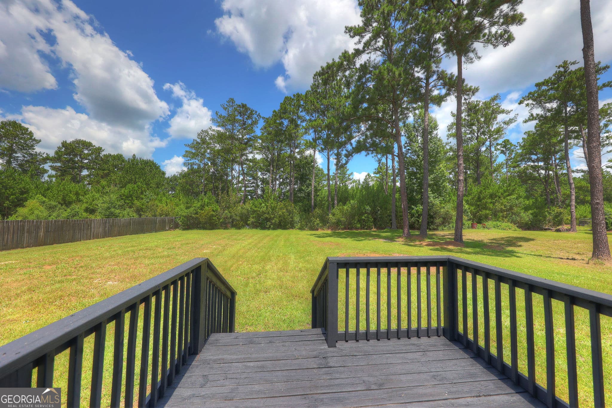 3 bedroom, 2 bathroom, 1,456 sq ft manufactured home,single family residence under contract at 1177 Egg And Butter Road, Ochlocknee, GA 31773 — photo 4