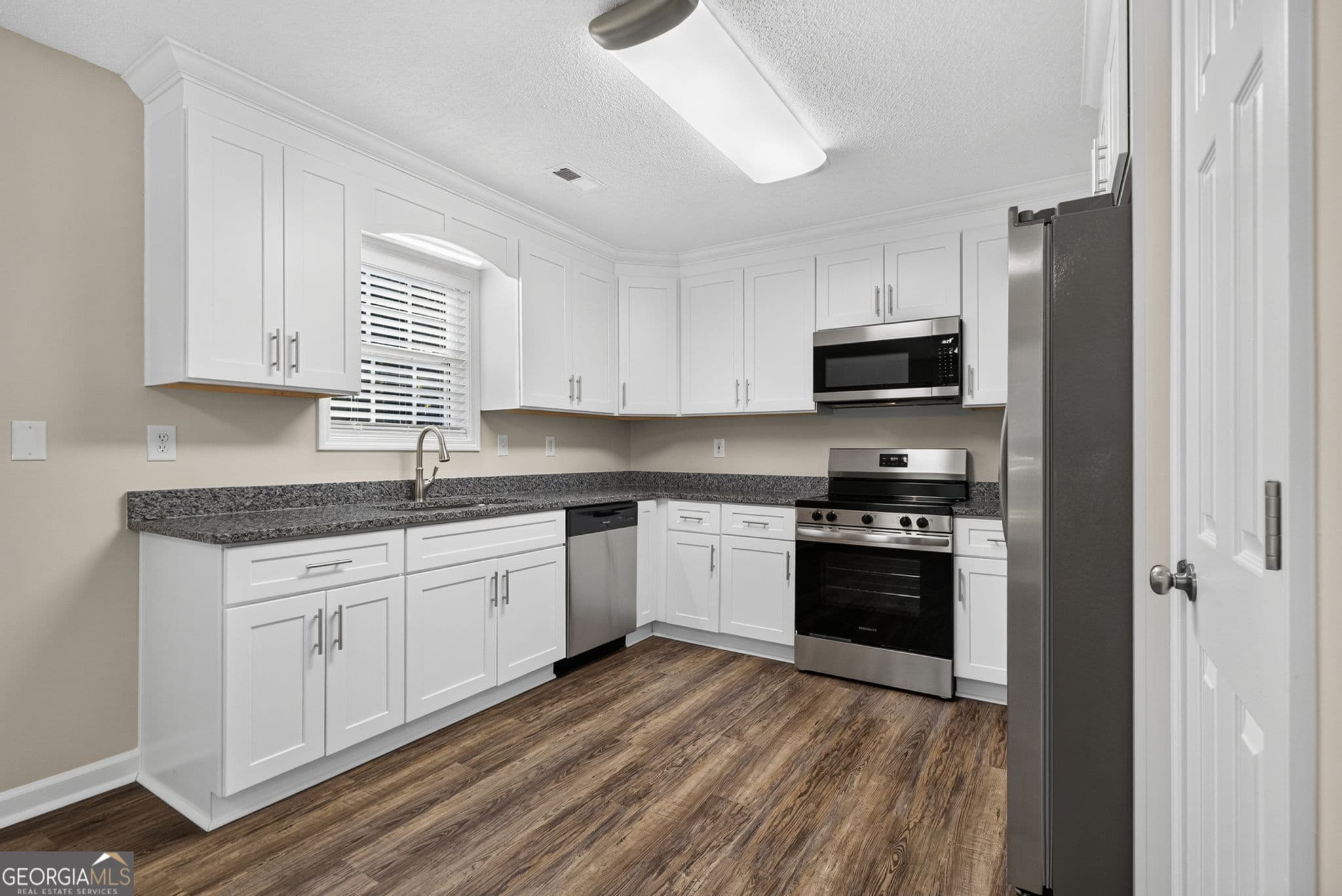 multi family,duplex for sale at 100/102 Bluebird Lane, Griffin, GA 30223 — photo 4
