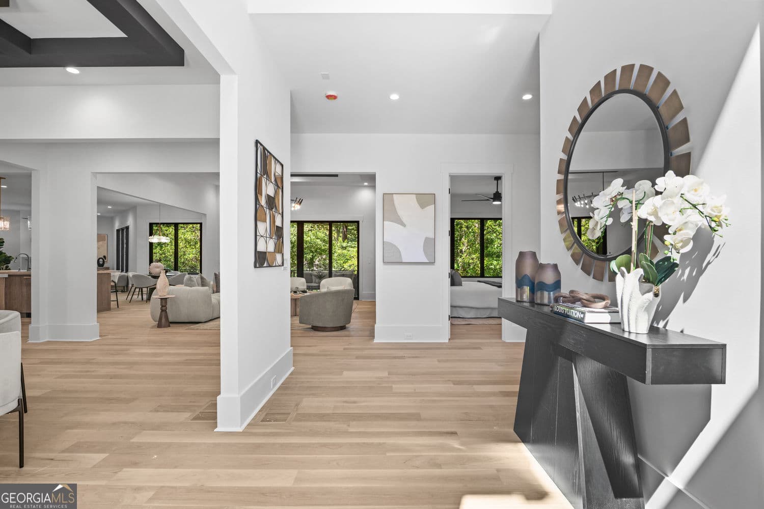 6 bedroom, 8 bathroom, 7,650 sq ft single family residence for sale at 4132 Haverhill Drive, Atlanta, GA 30342 — photo 5