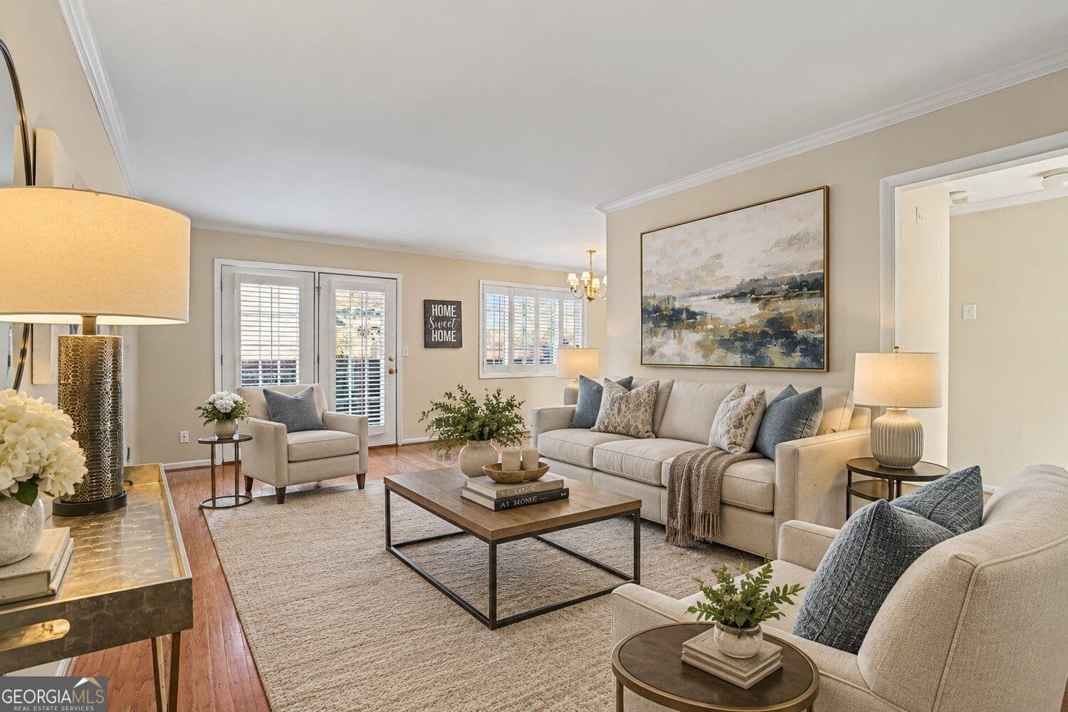 2 bedroom, 1.5 bathroom, 886 sq ft condominium for sale at 5375 Roswell Road B1, Sandy Springs, GA 30342 — photo 3