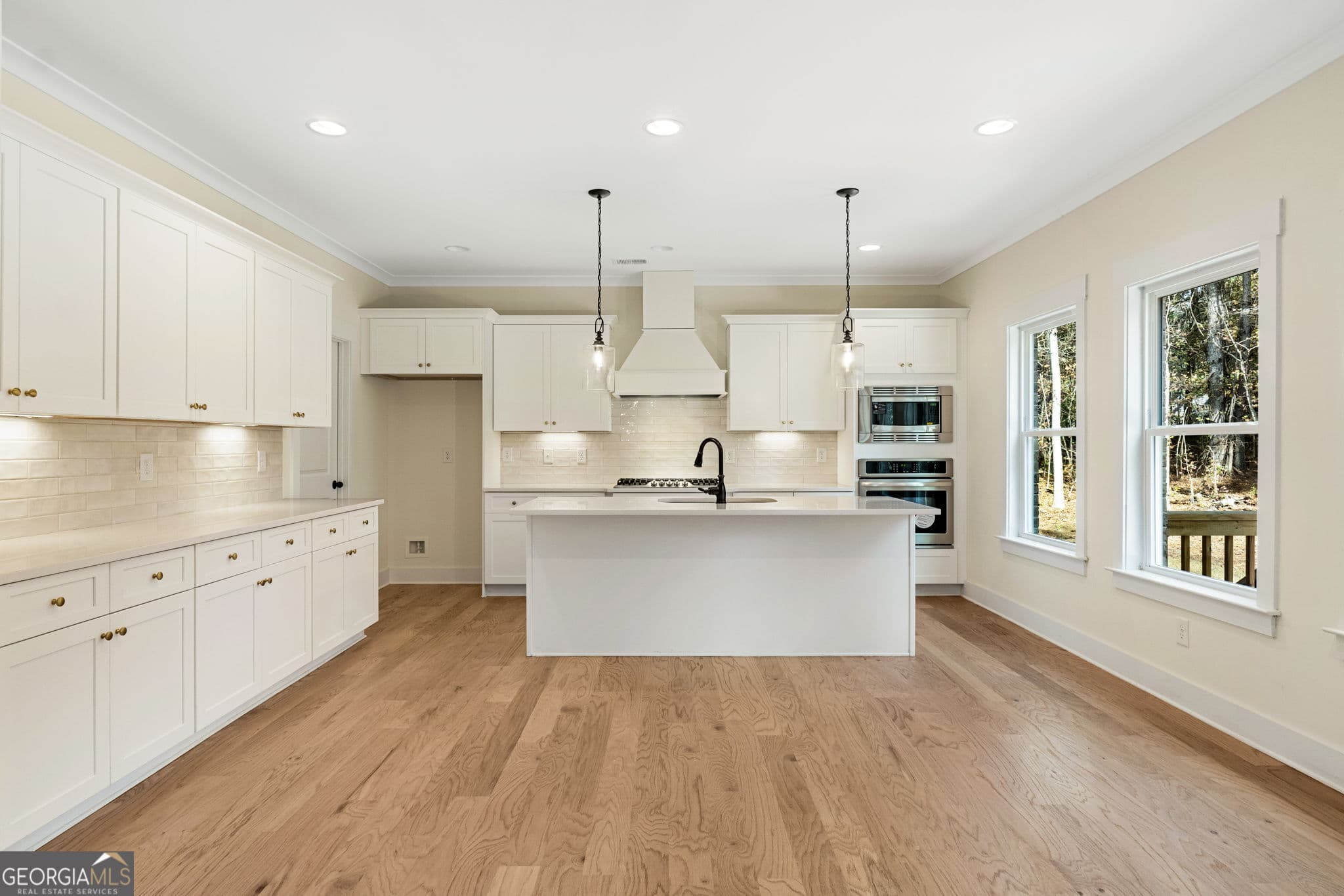 5 bedroom, 3 bathroom, 3,138 sq ft single family residence for sale at 2002 Millstream Court, Griffin, GA 30224 — photo 9