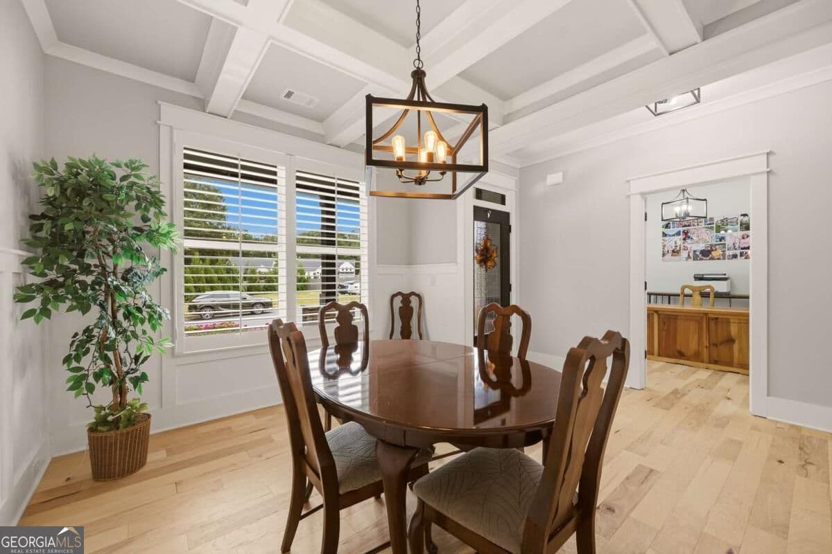 4 bedroom, 3 bathroom, 2,956 sq ft single family residence for sale at 2710 Sandy Irwin Court, Marietta, GA 30064 — photo 7