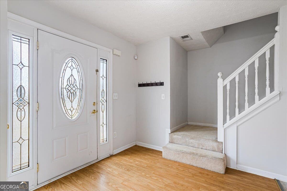4 bedroom, 2.5 bathroom, 2,627 sq ft single family residence for rent at 825 Karie Drive, Mcdonough, GA 30253 for $2,200 a month — photo 4