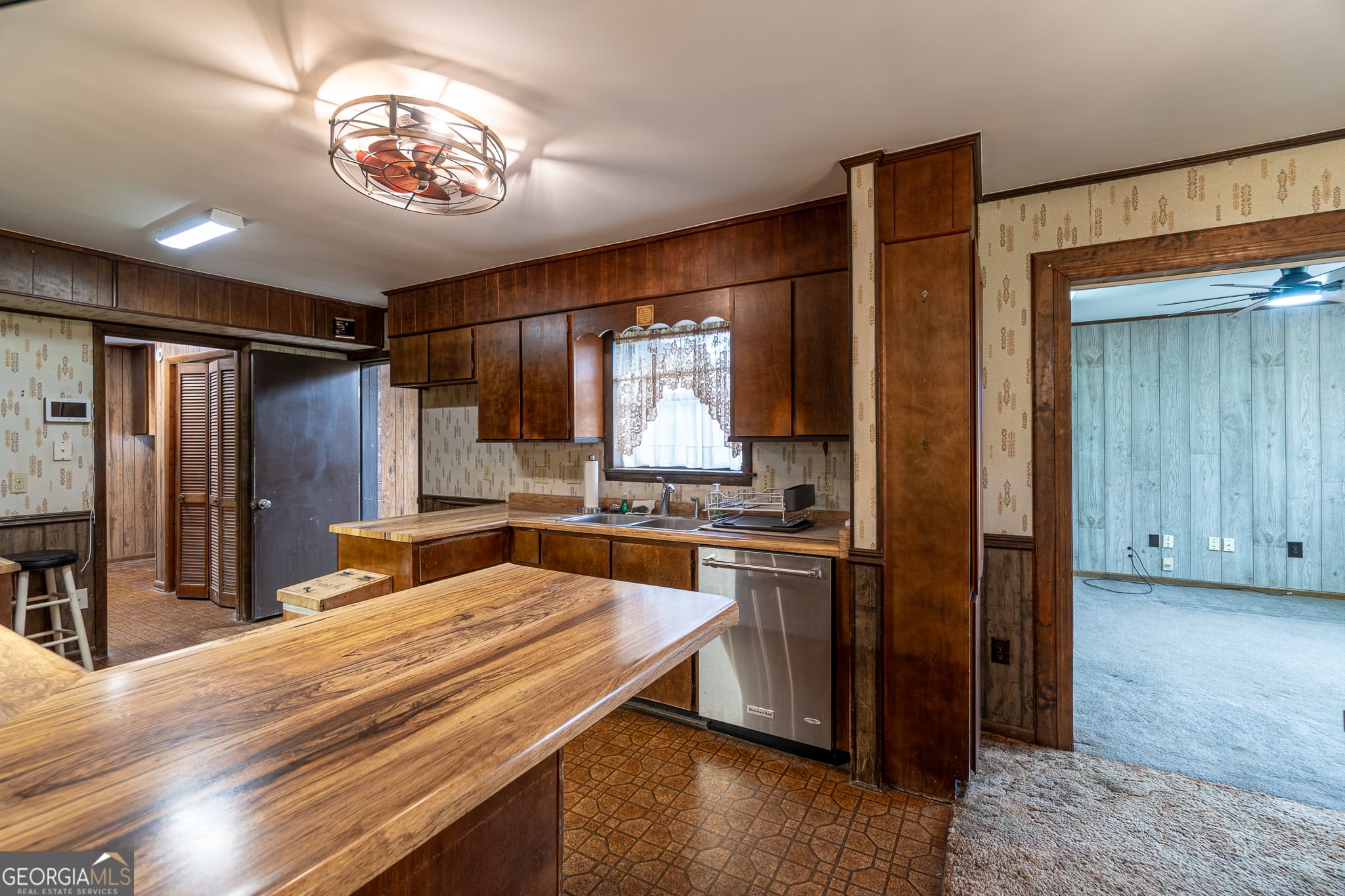 4 bedroom, 3.5 bathroom, 3,300 sq ft single family residence for sale at 5074 Savannah Highway, Sylvania, GA 30467 — photo 9