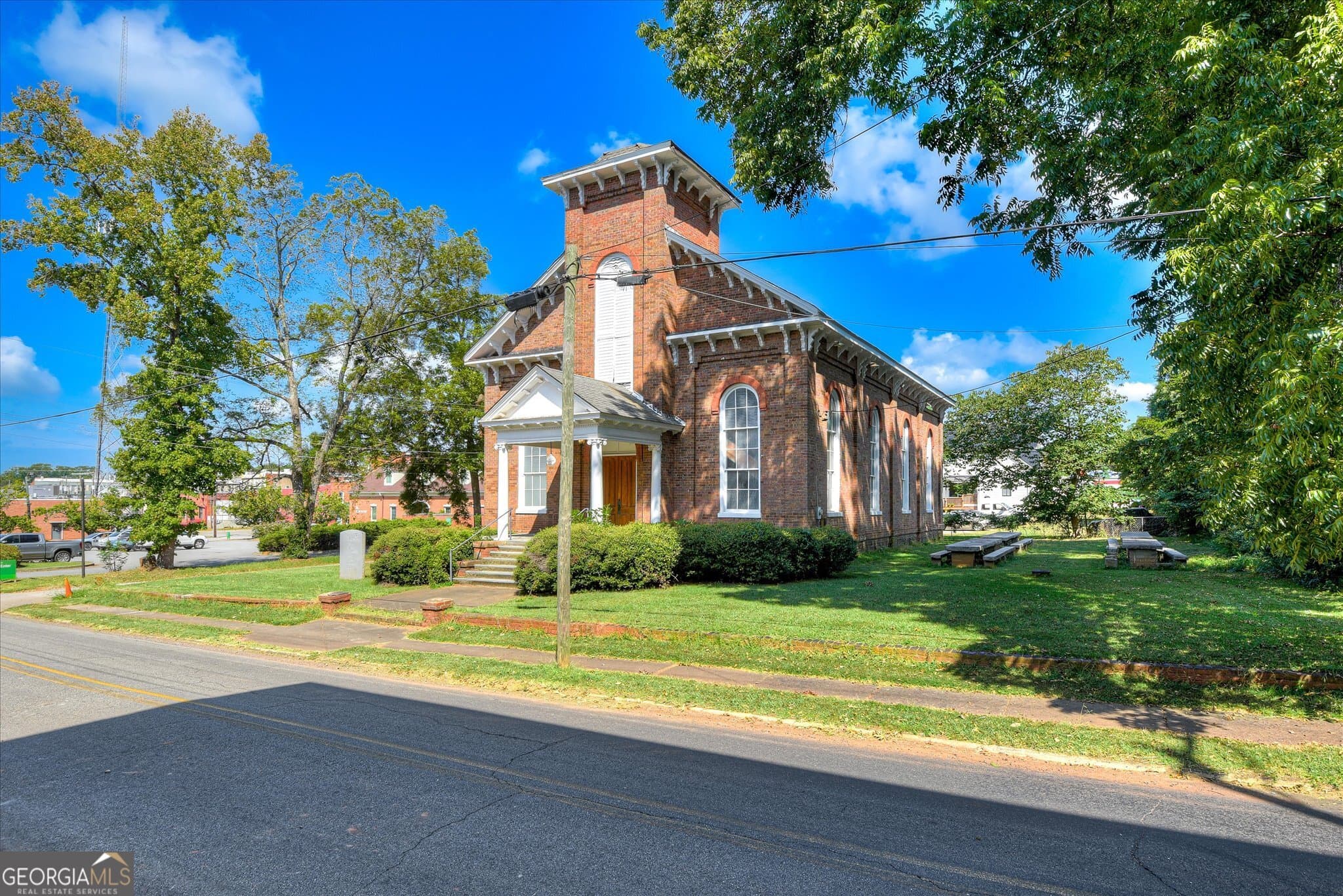 1 bedroom, 1.5 bathroom, 2,700 sq ft conversion for sale at 205 E Liberty Street, Washington, GA 30673 — photo 5