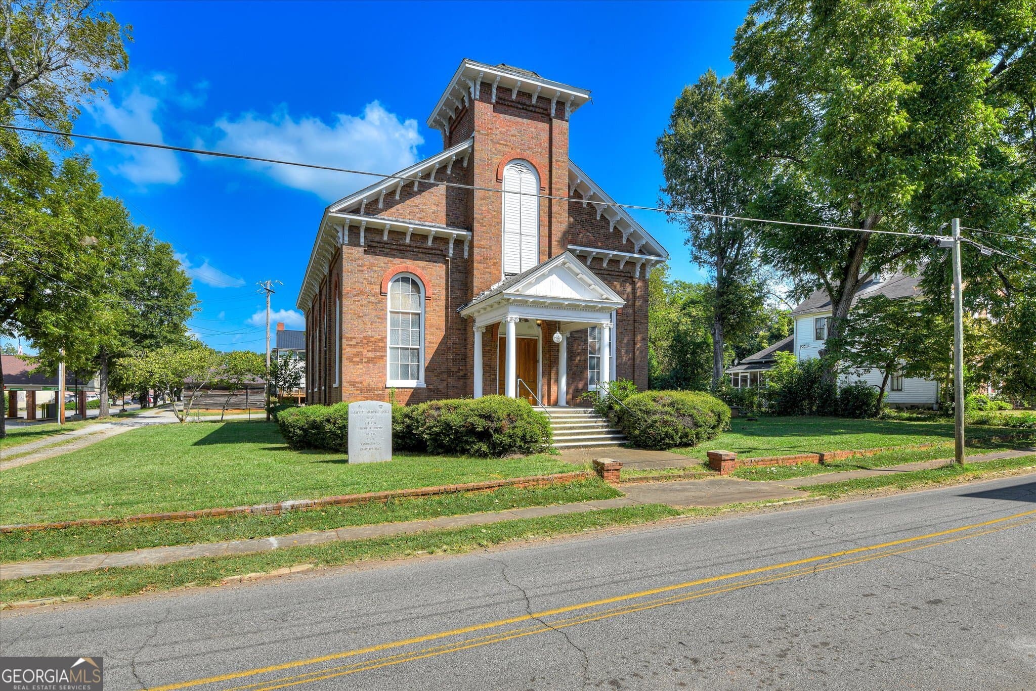 1 bedroom, 1.5 bathroom, 2,700 sq ft conversion for sale at 205 E Liberty Street, Washington, GA 30673 — photo 9