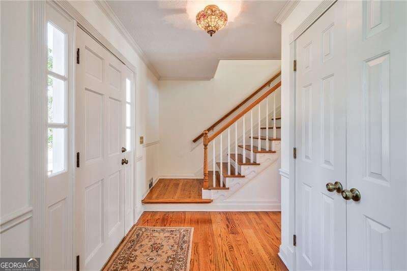 3 bedroom, 2.5 bathroom, 2,276 sq ft single family residence for rent at 4010 Mansion Drive, Marietta, GA 30062 for $2,850 a month — photo 2