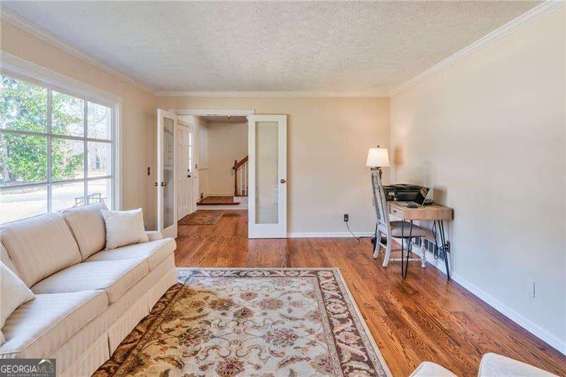 3 bedroom, 2.5 bathroom, 2,276 sq ft single family residence for rent at 4010 Mansion Drive, Marietta, GA 30062 for $2,850 a month — photo 6
