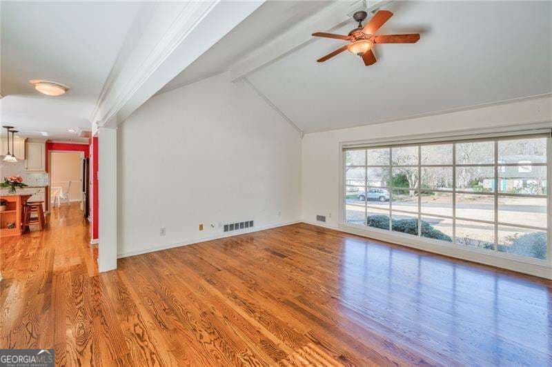 3 bedroom, 2.5 bathroom, 2,276 sq ft single family residence for rent at 4010 Mansion Drive, Marietta, GA 30062 for $2,850 a month — photo 9
