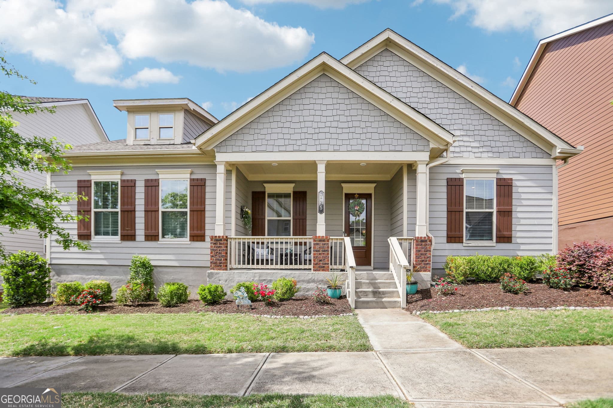 3 bedroom, 2.5 bathroom, 2,460 sq ft single family residence sold at 175 Campaign Trail, Fayetteville, GA 30214