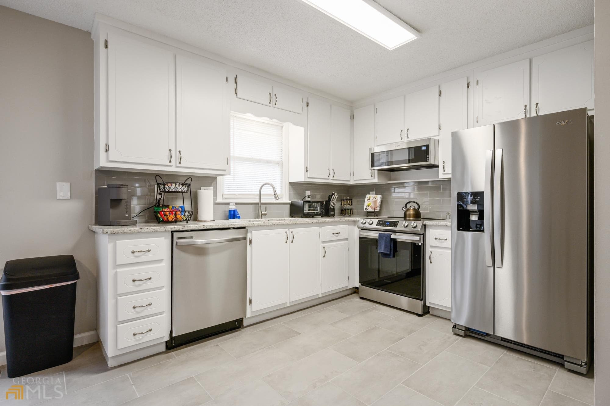 3 bedroom, 2 bathroom single family residence for rent at 25 Jennifer Lane, Rydal, GA 30171 for $4,986 a month — photo 7
