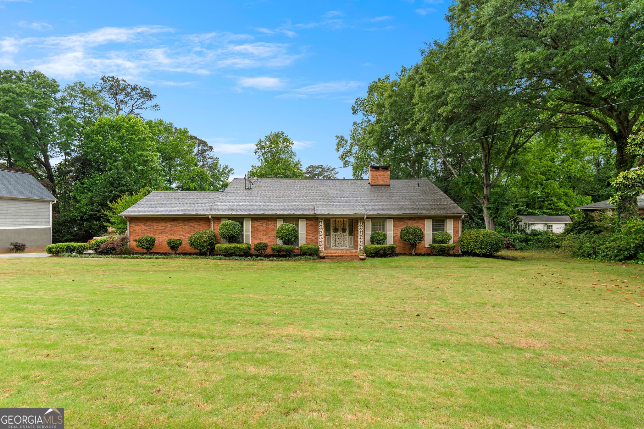 4 bedroom, 4 bathroom, 3,855 sq ft single family residence for sale at 501 Pineview Terrace, Lagrange, GA 30240