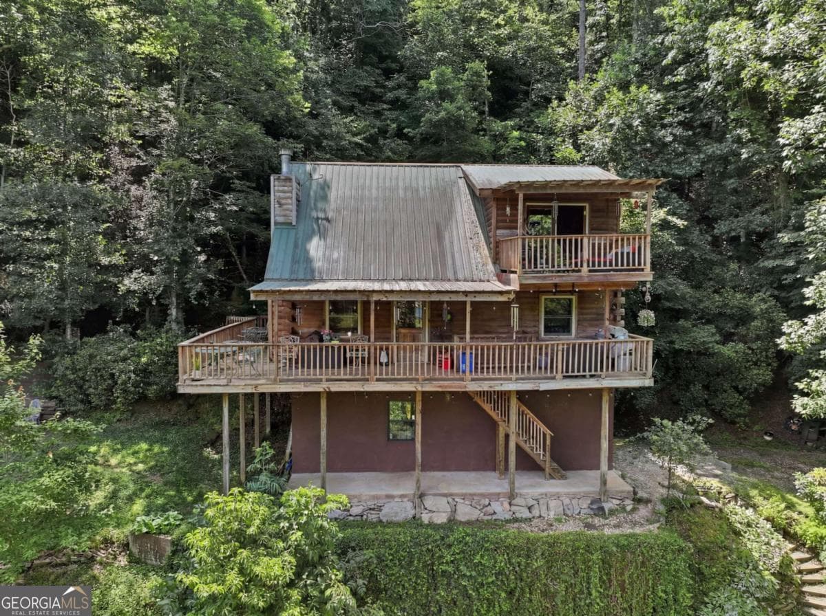 3 bedroom, 3 bathroom, 1,922 sq ft cabin,single family residence for sale at 349 Whitewater Trail, Dahlonega, GA 30533 — photo 2