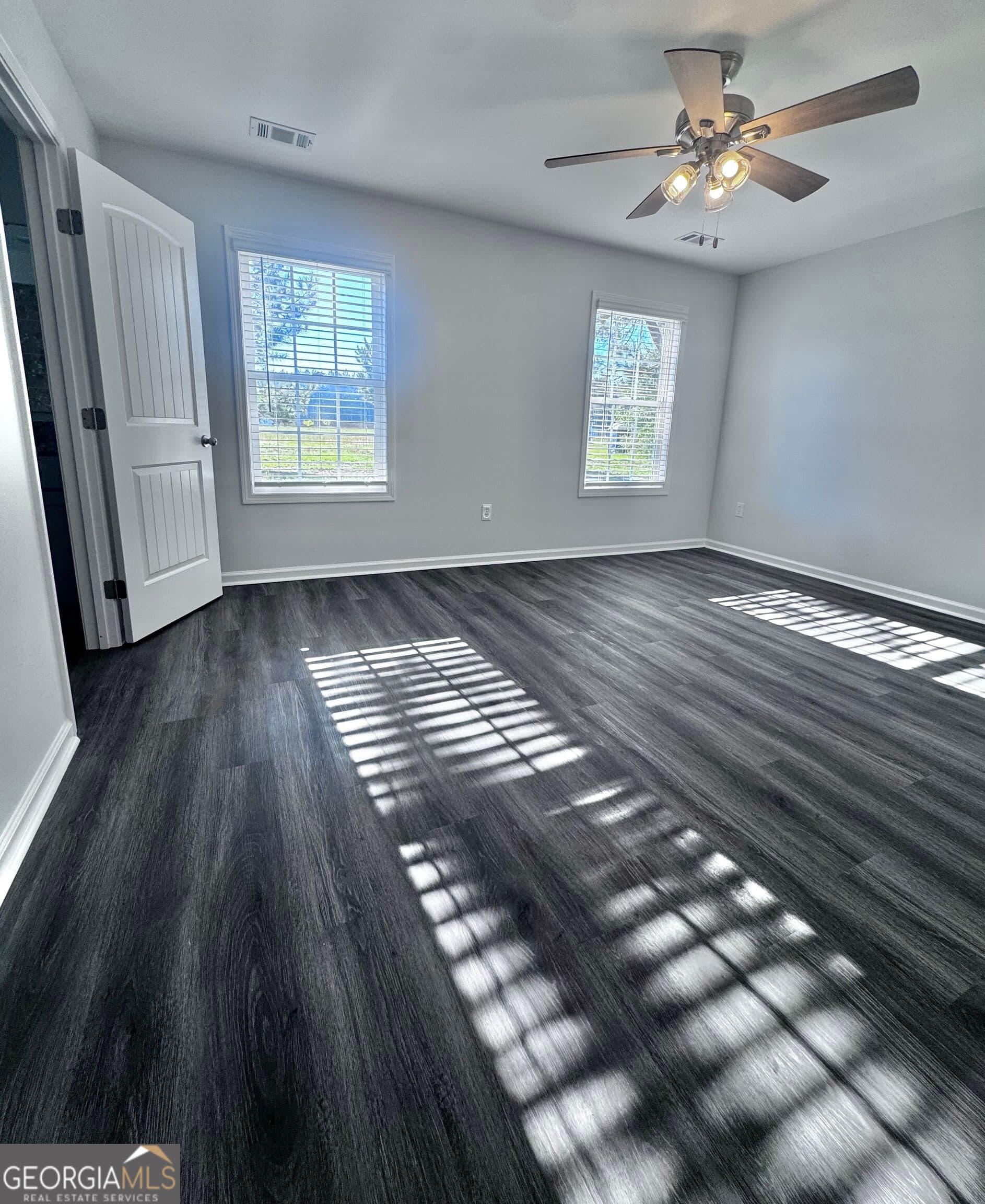 3 bedroom, 2 bathroom, 1,320 sq ft single family residence for sale at 61 Crestview Lane, Claxton, GA 30417 — photo 6
