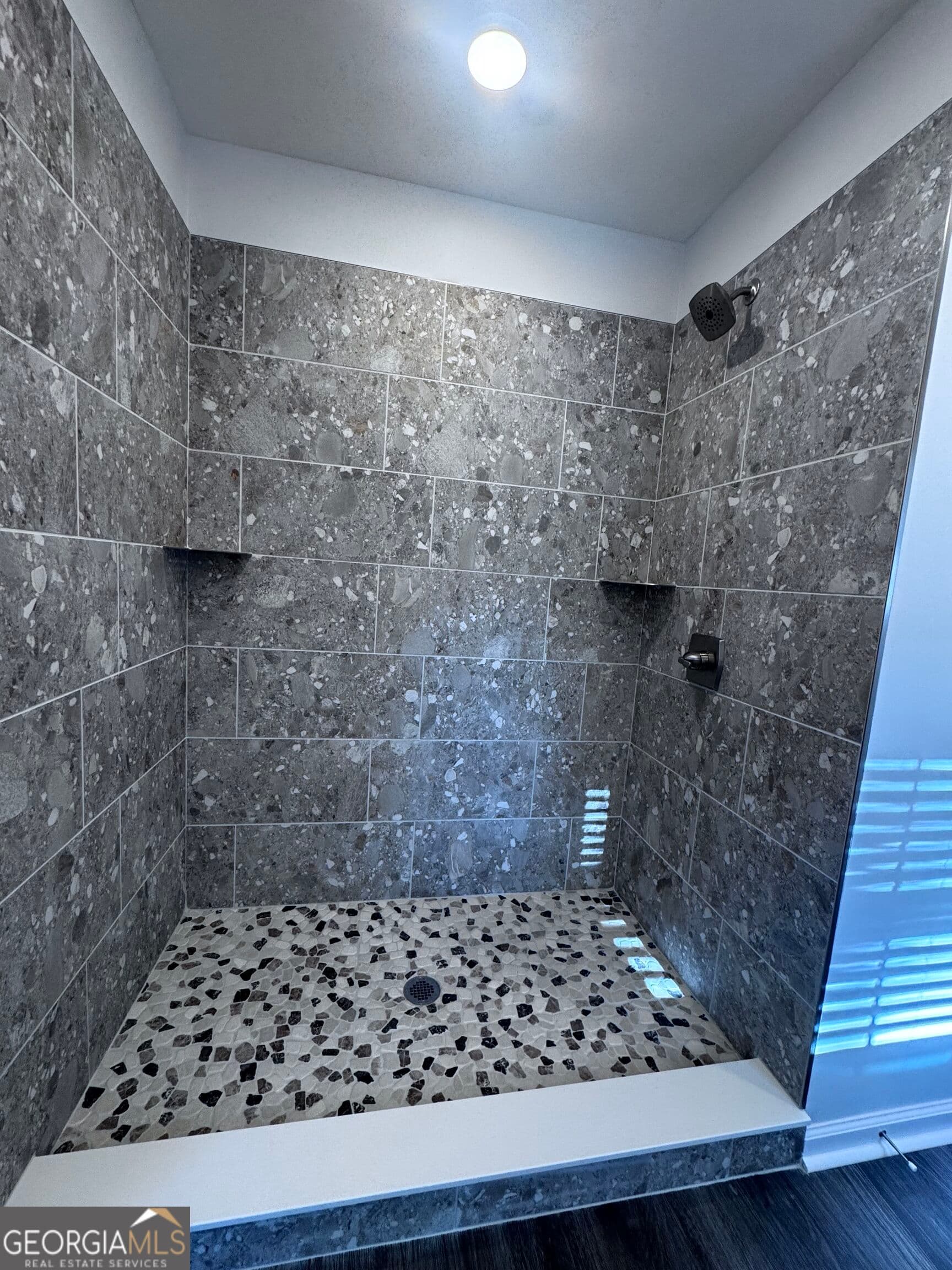 3 bedroom, 2 bathroom, 1,320 sq ft single family residence for sale at 61 Crestview Lane, Claxton, GA 30417 — photo 7