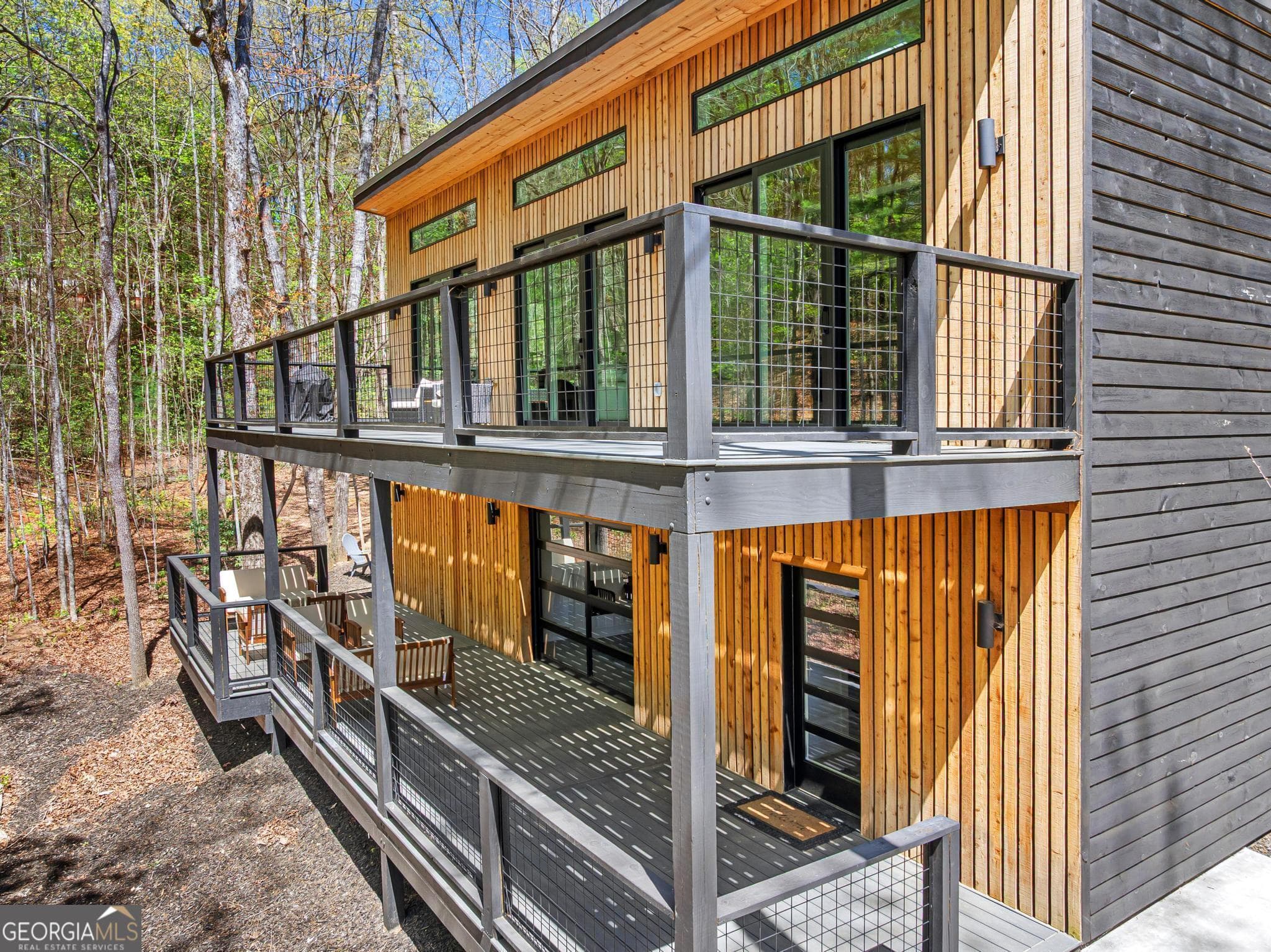3 bedroom, 3 bathroom, 2,352 sq ft cabin,single family residence for sale at 150 Clarice Lane, Sautee Nacoochee, GA 30571 — photo 4