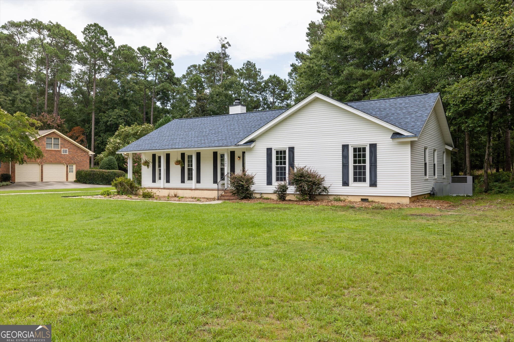 4 bedroom, 2 bathroom, 2,114 sq ft single family residence for sale at 1082 Kismet Drive, Aiken, SC 29803 — photo 3