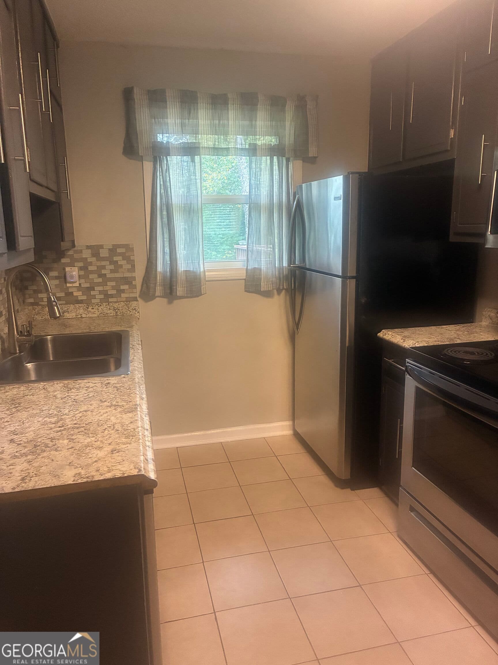 3 bedroom, 2 bathroom, 1,254 sq ft single family residence for rent at 8783 Homewood Court, Riverdale, GA 30274 for $1,695 a month — photo 5
