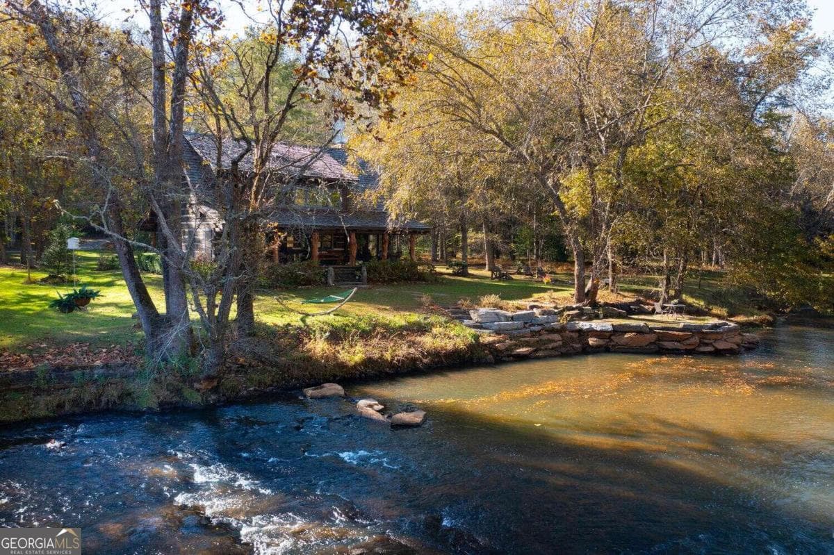 2 bedroom, 2 bathroom cabin,single family residence sold at 2052 Sweetwater Bend, Hayesville, NC 28904