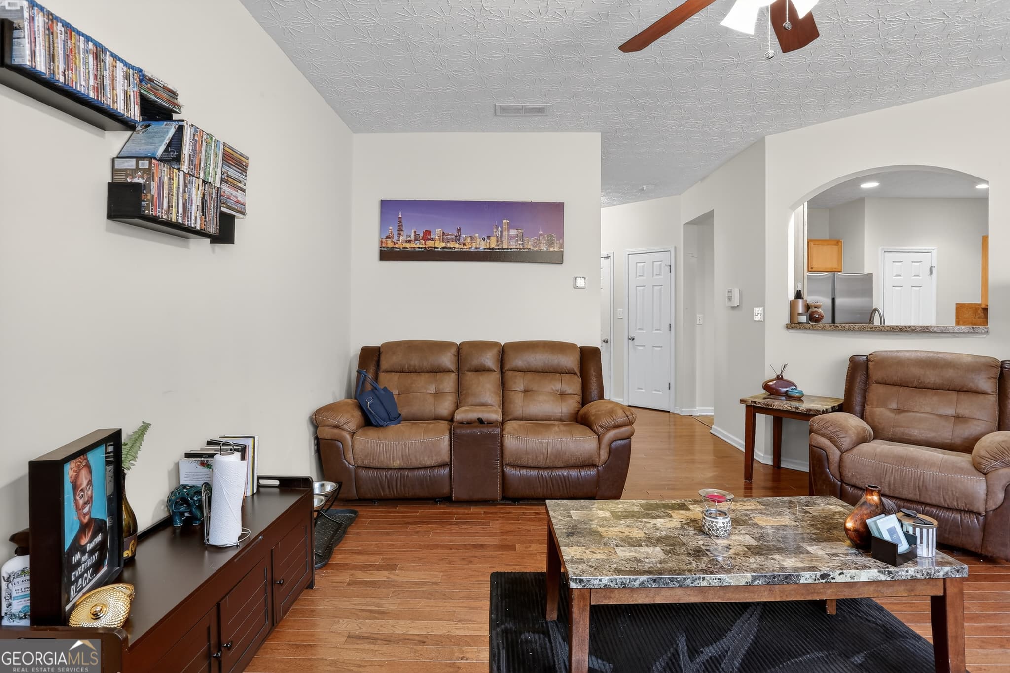 3 bedroom, 2.5 bathroom, 1,783 sq ft townhouse for sale at 5556 Cascade Run, South Fulton, GA 30336 — photo 7