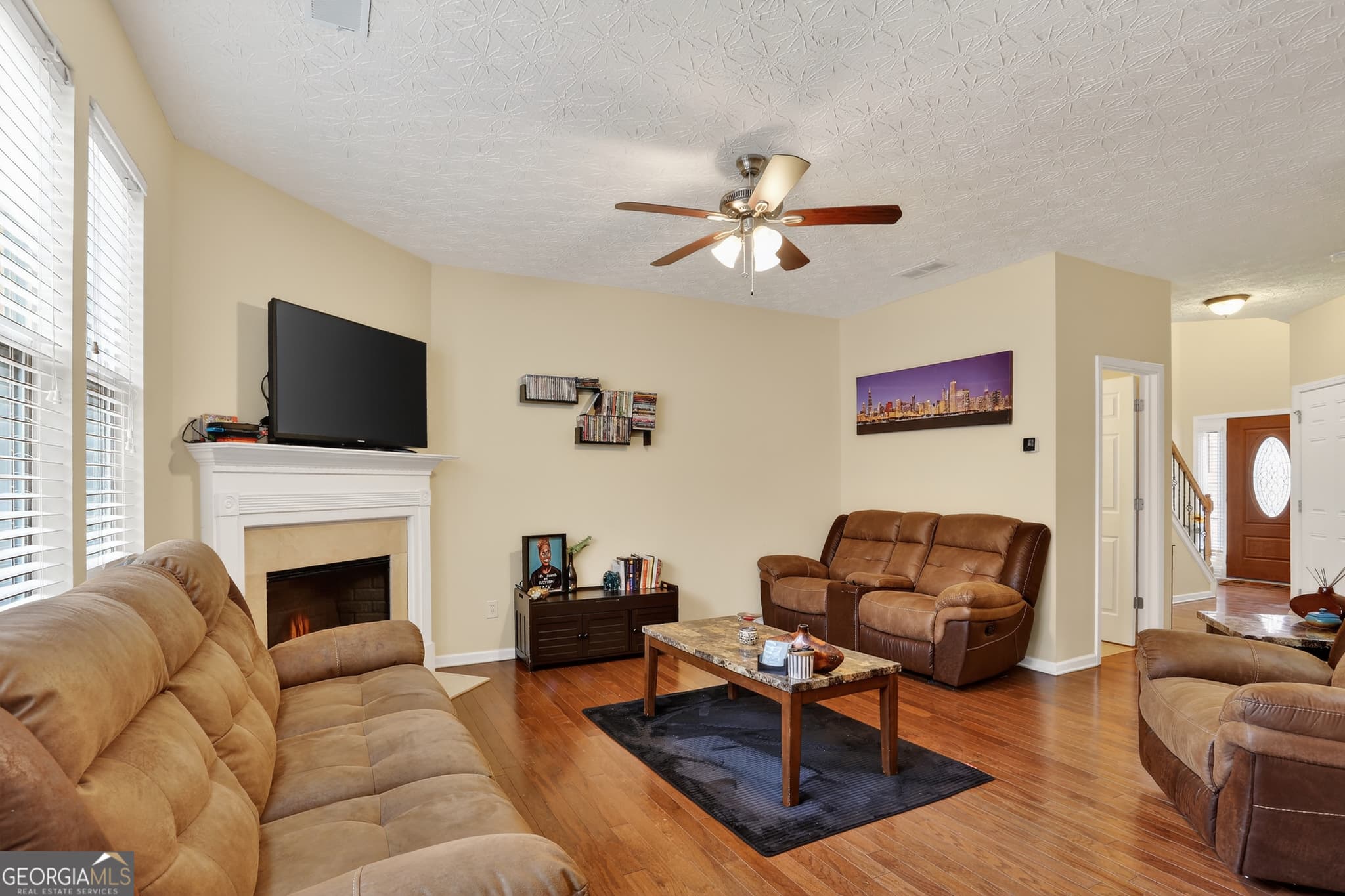 3 bedroom, 2.5 bathroom, 1,783 sq ft townhouse for sale at 5556 Cascade Run, South Fulton, GA 30336 — photo 10
