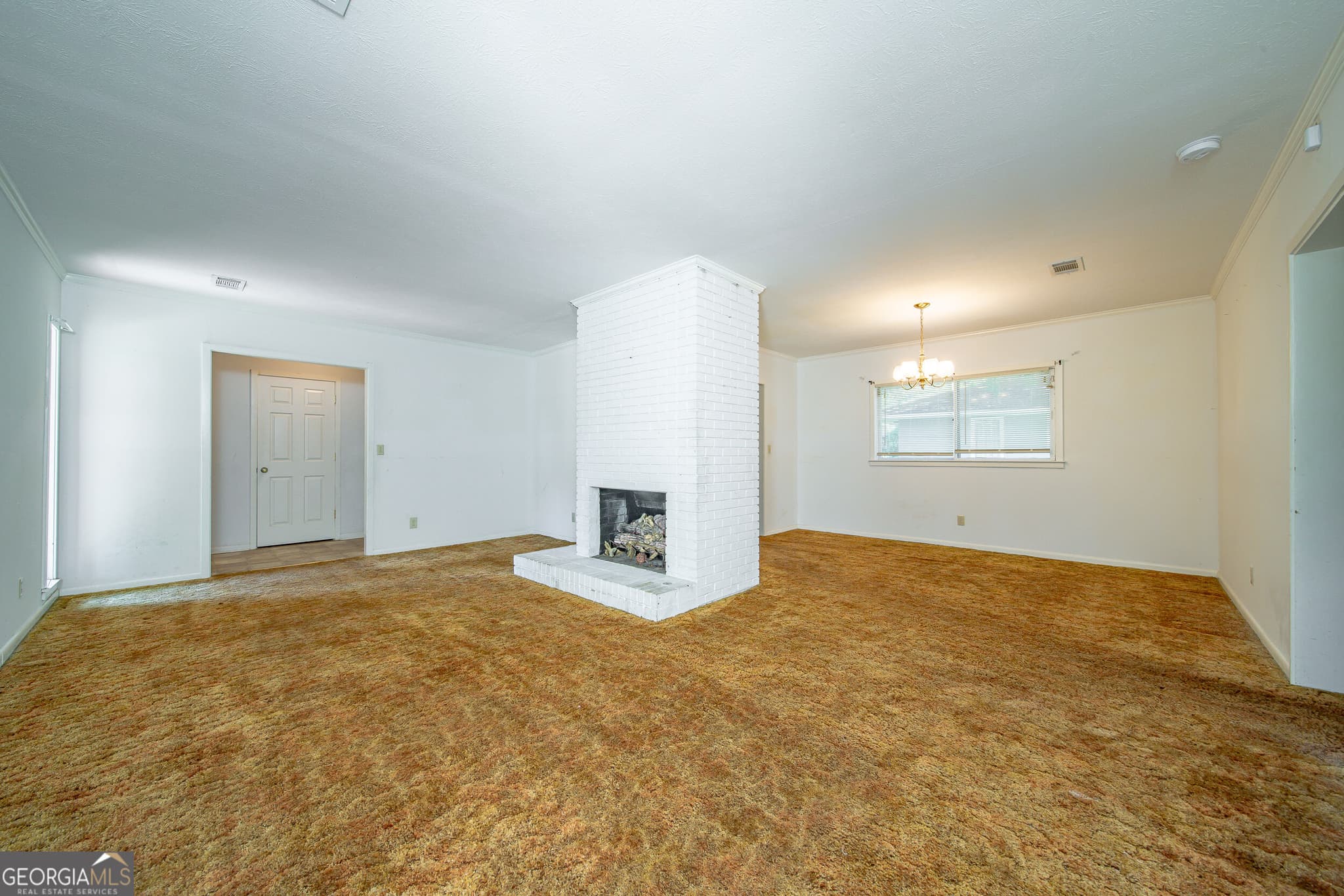 3 bedroom, 2 bathroom single family residence for sale at 3215 Melrose Drive, Columbus, GA 31906 — photo 4