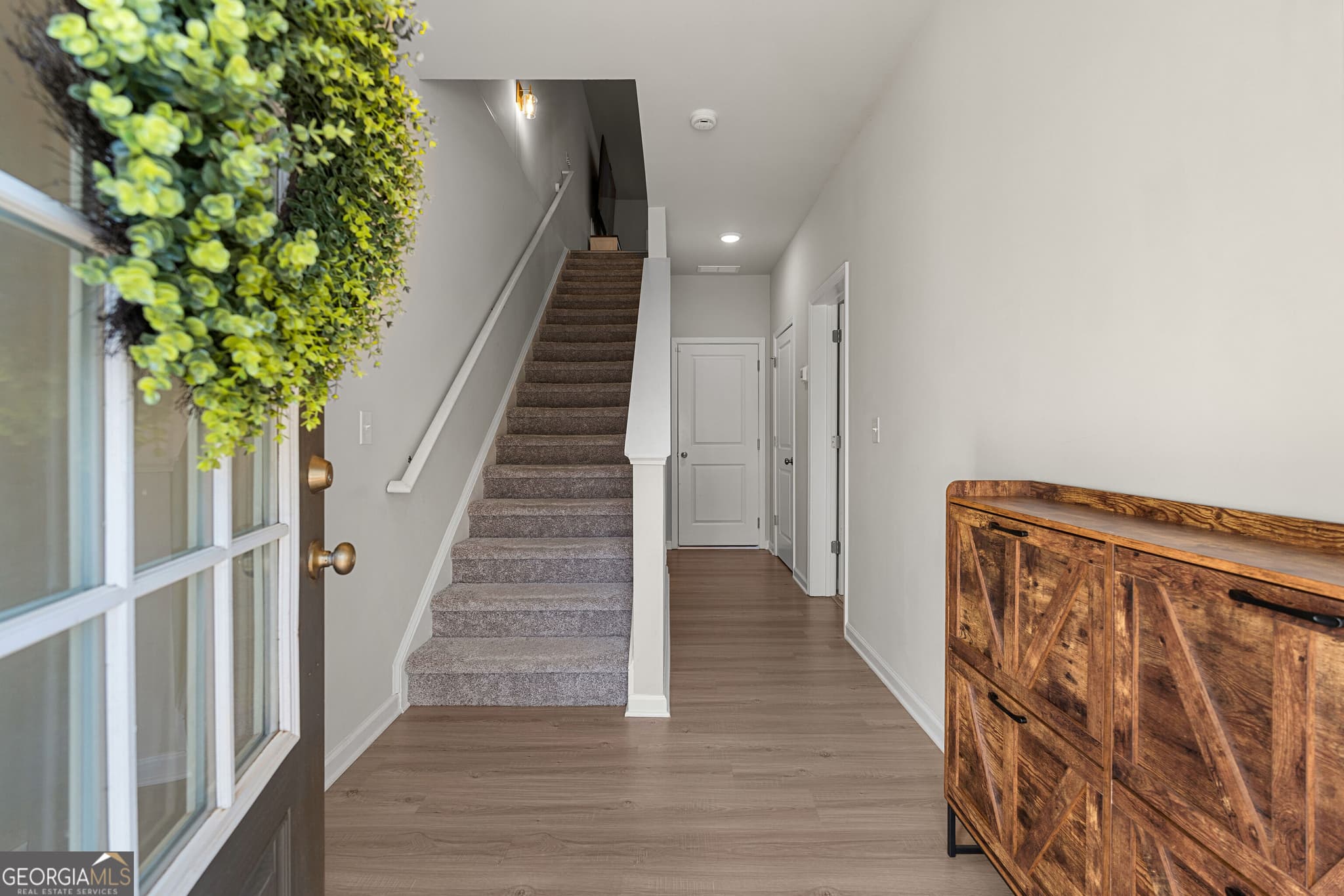 4 bedroom, 3.5 bathroom, 2,000 sq ft townhouse for sale at 10 Silver Lane, Newnan, GA 30263 — photo 8