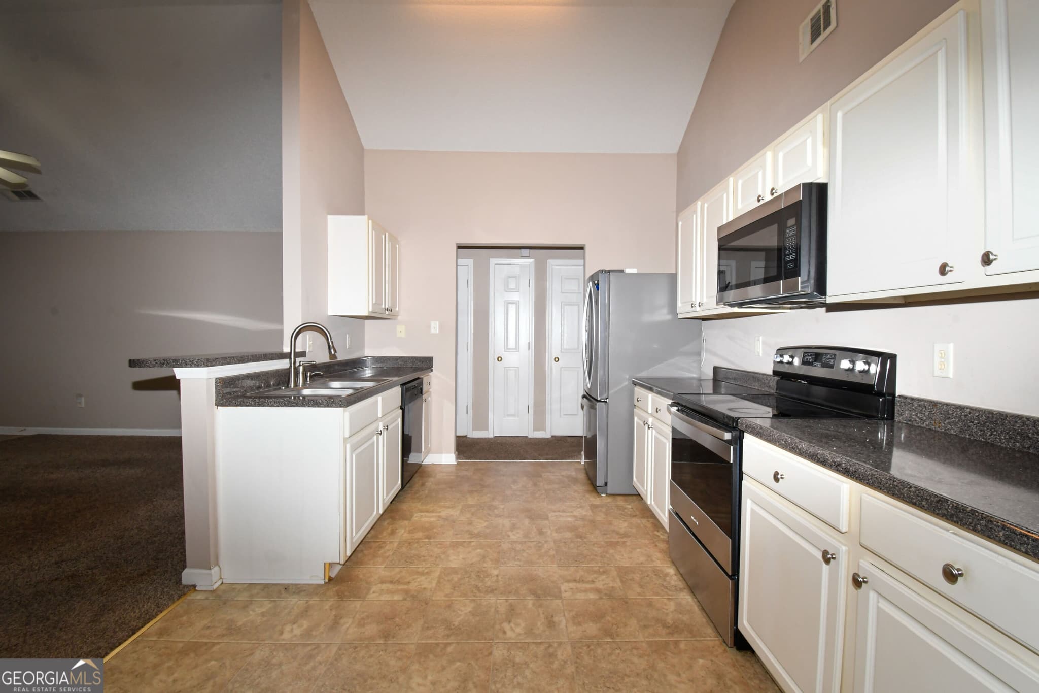 3 bedroom, 2 bathroom, 1,571 sq ft single family residence for rent at 4747 Bob White Run, Lithonia, GA 30038 for $1,950 a month — photo 7