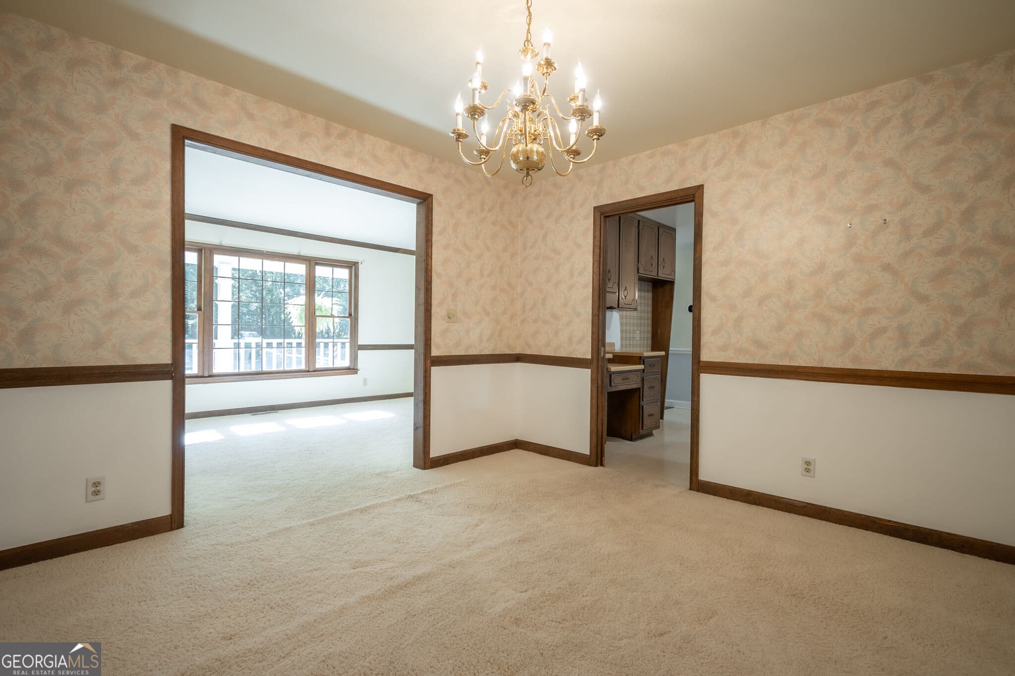 4 bedroom, 2.5 bathroom, 2,268 sq ft single family residence for sale at 175 Windfall Drive, Winterville, GA 30683 — photo 9