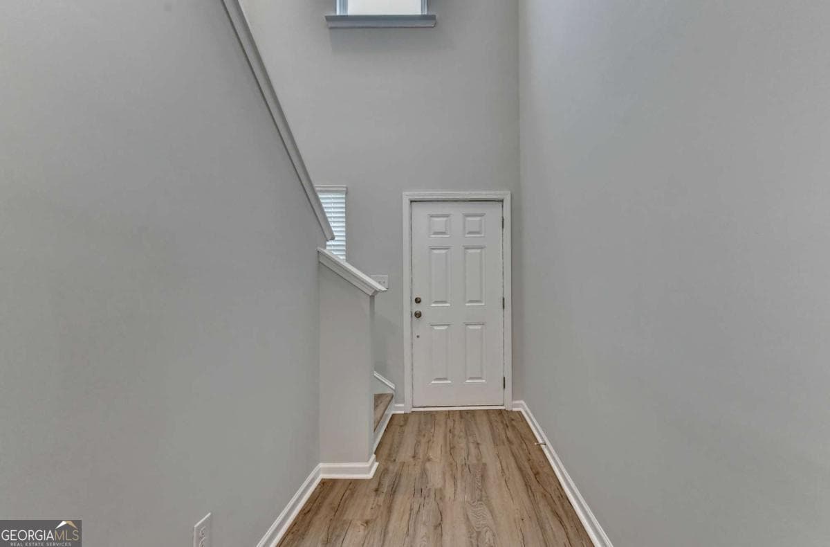 5 bedroom, 2.5 bathroom, 2,338 sq ft single family residence for rent at 175 Grey Falcon Avenue, Braselton, GA 30517 for $2,350 a month — photo 4