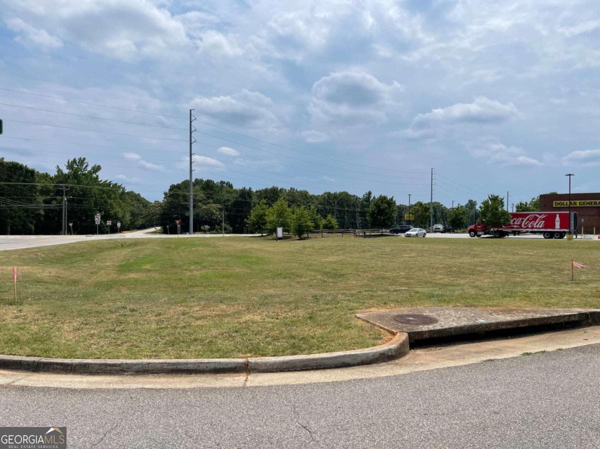 unimproved land for sale at 1011 Garland Drive, Bogart, GA 30622 — photo 5