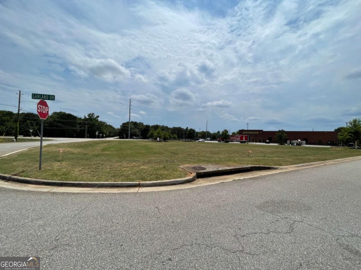 unimproved land for sale at 1011 Garland Drive, Bogart, GA 30622 — photo 4