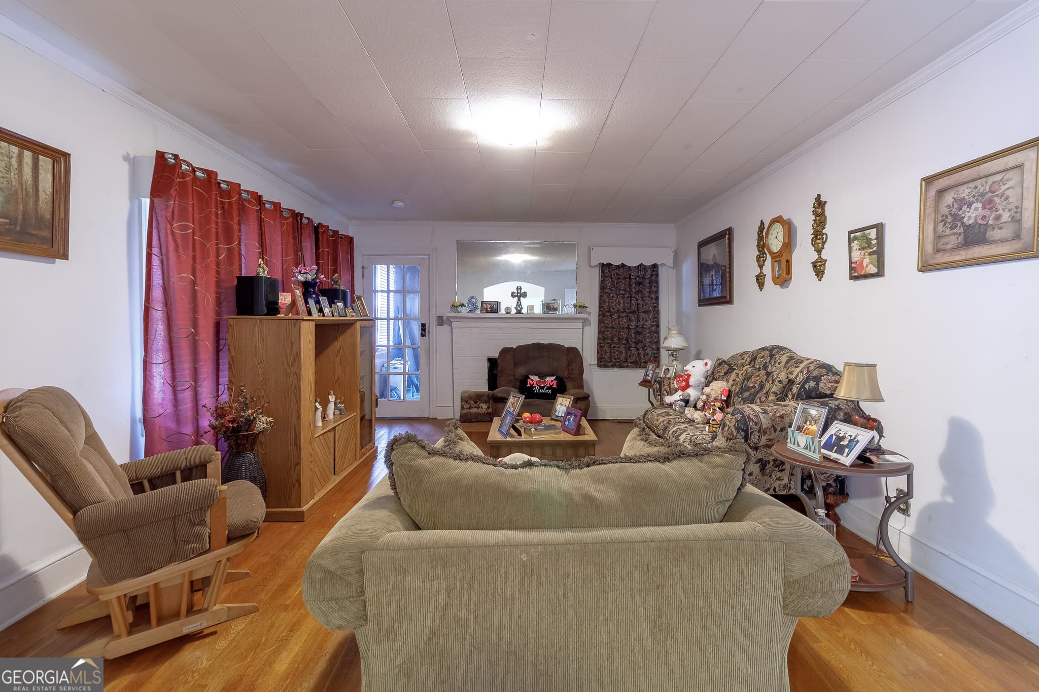 2 bedroom, 1 bathroom, 1,656 sq ft single family residence for sale at 317 Georgia Avenue, Winder, GA 30680 — photo 5