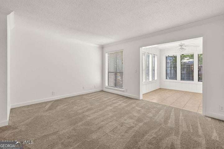 3 bedroom, 2 bathroom, 1,400 sq ft condominium for sale at 2511 Demere Road 5, St. Simons, GA 31522 — photo 3